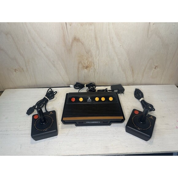 Atari Flashback 3 Classic Gaming With 2 Joystick Controllers - Picture 1 of 7